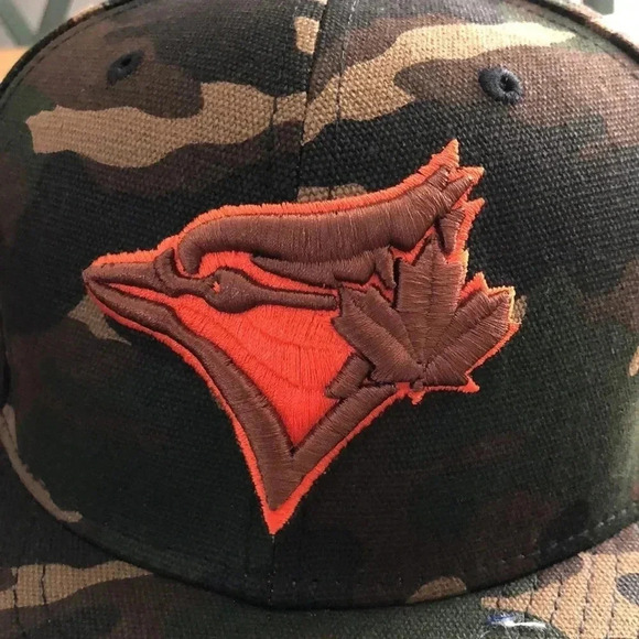 New Era 59Fifty Blue Jays Camo Hat - Picture 5 of 9